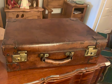 Load image into Gallery viewer, Vintage leather suitcase
