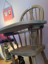 Load image into Gallery viewer, Baby pine high chair
