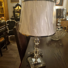 Load image into Gallery viewer, Lamp with cream shade black trim
