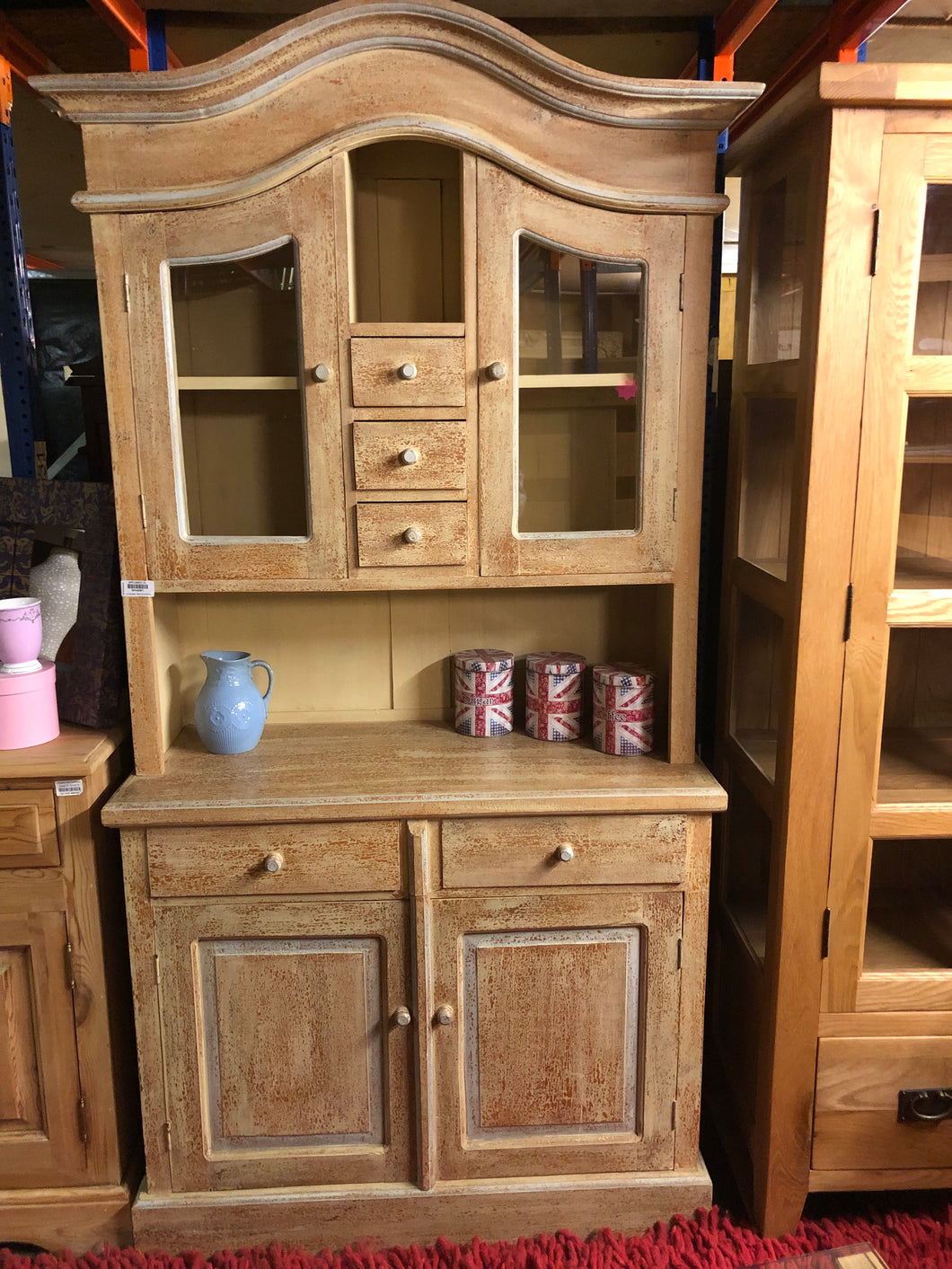 Dutch top pine dresser