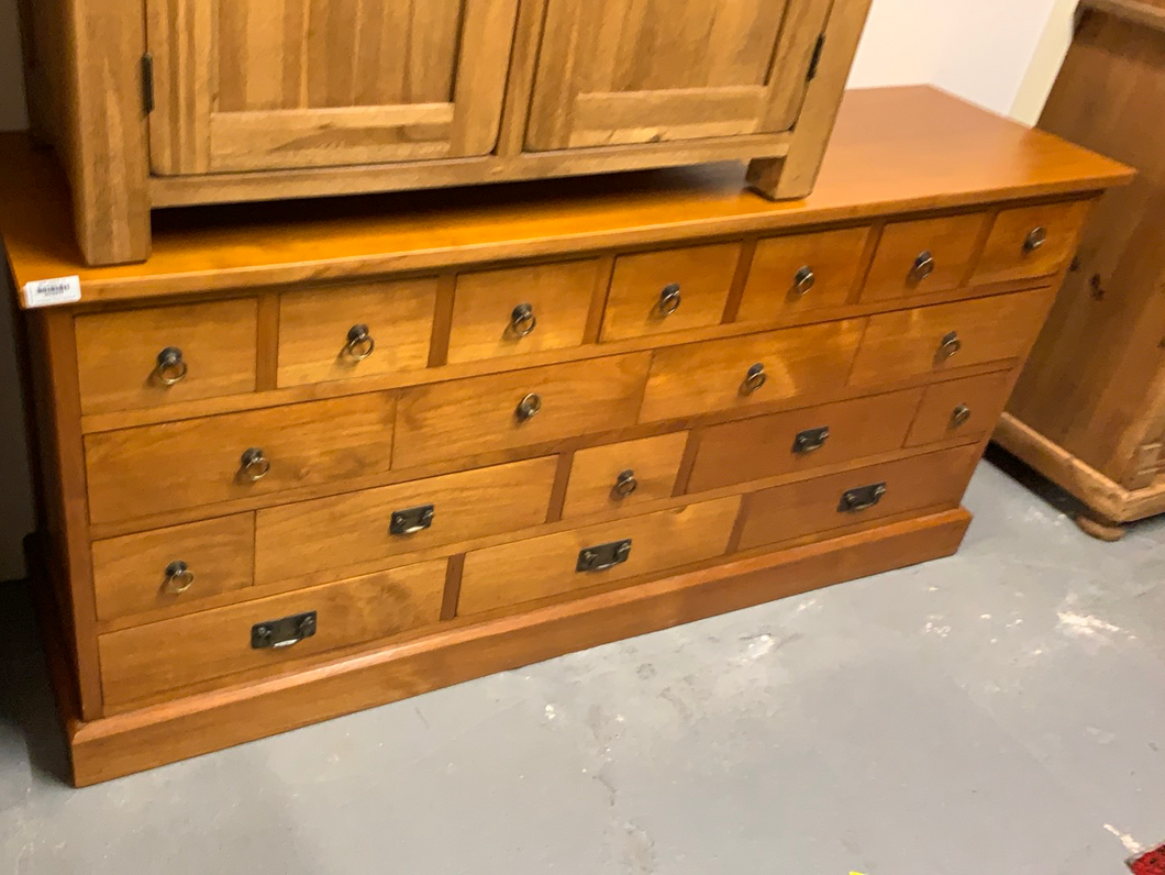 19 drawer merchants chest